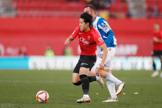 传奇!费尔南德斯正式宣布退役 国家队履历耀眼