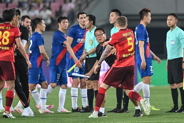 意甲-图拉姆梅开二度基恩破门 尤文2-2佛罗伦萨