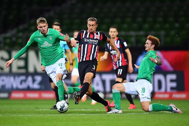 NBA年度最佳阵容：库里詹姆斯三阵 杜兰特二阵